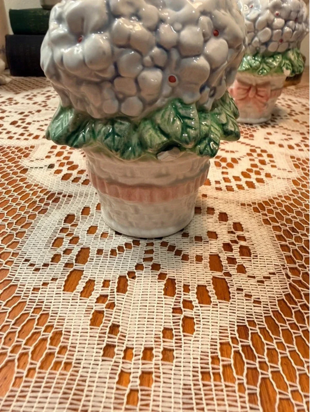 Vintage Blue Hydrangea Condiment Set Salt Pepper Shakers & Covered Jam Jar